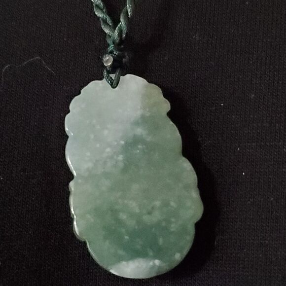 Oriental Jade Chinese Horoscope Necklace - Picture 4 of 4